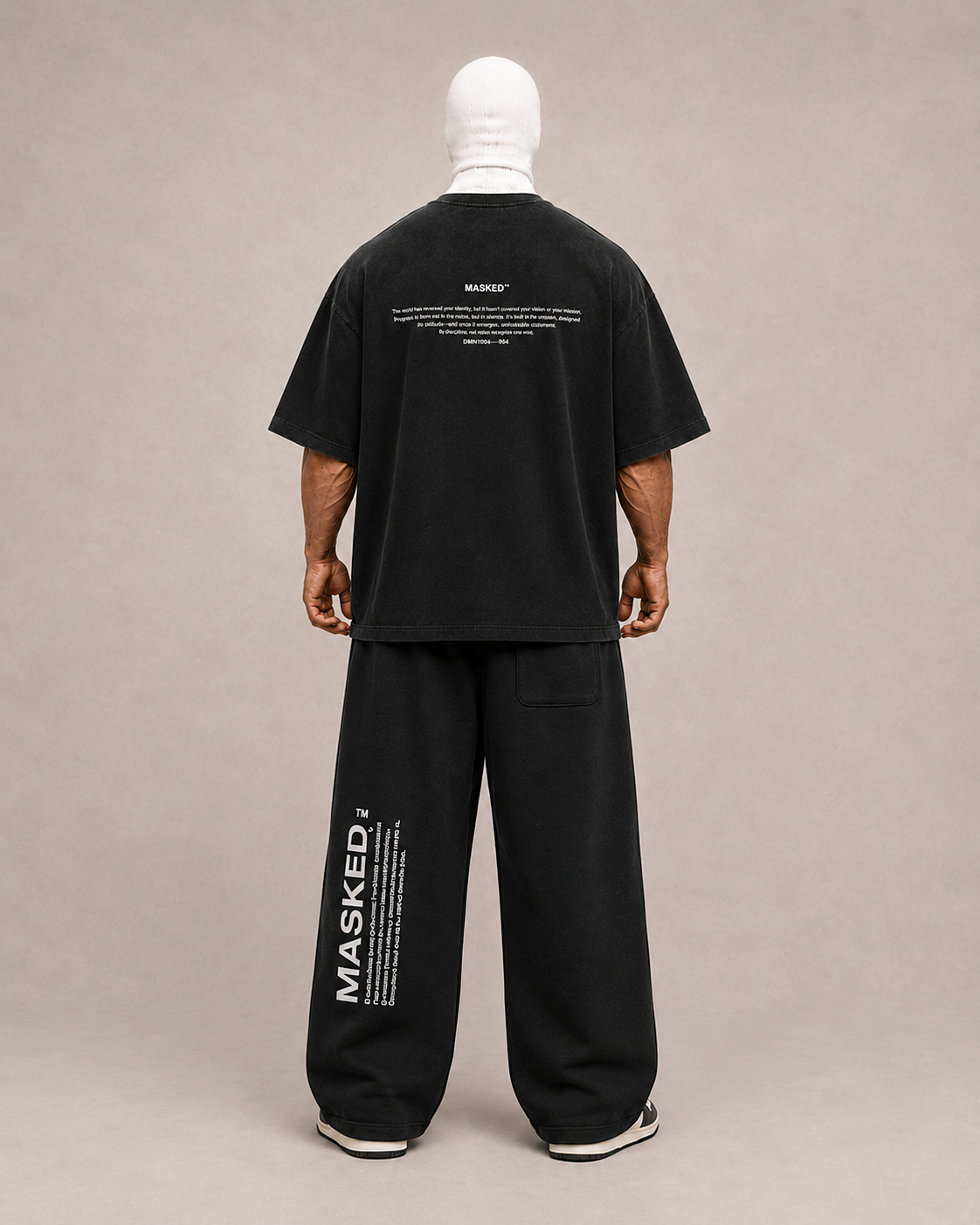 THE OVERSIZED SET